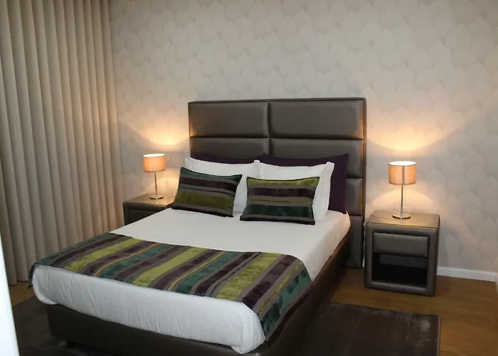 Casa Da Calcada - A 10 Minutos Dos Passadicos Do Paiva 친파에스